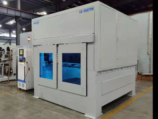 Automatische Profilmaschine M-1515TTM