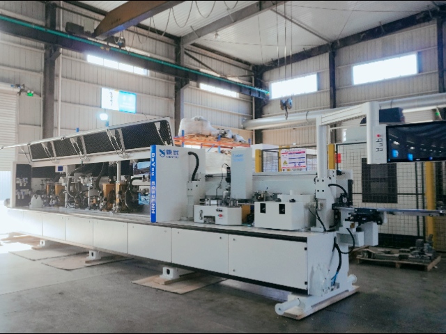 E952LNH Schmalbrett-Kantenanleimmaschine mit horizontaler Ausrichtungsfunktion